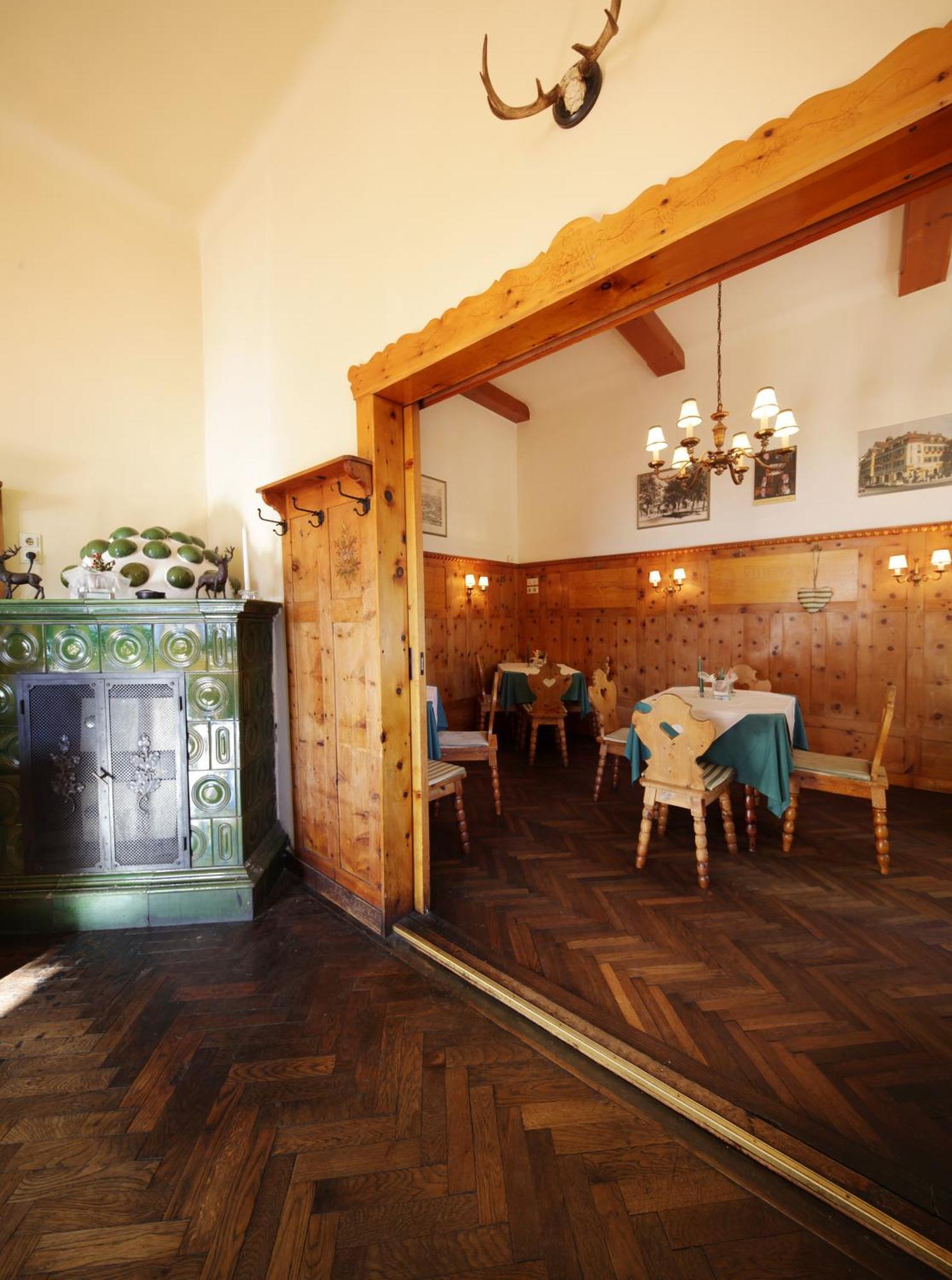 Hotel Bergwirt Schoenbrunn Wina Bagian luar foto