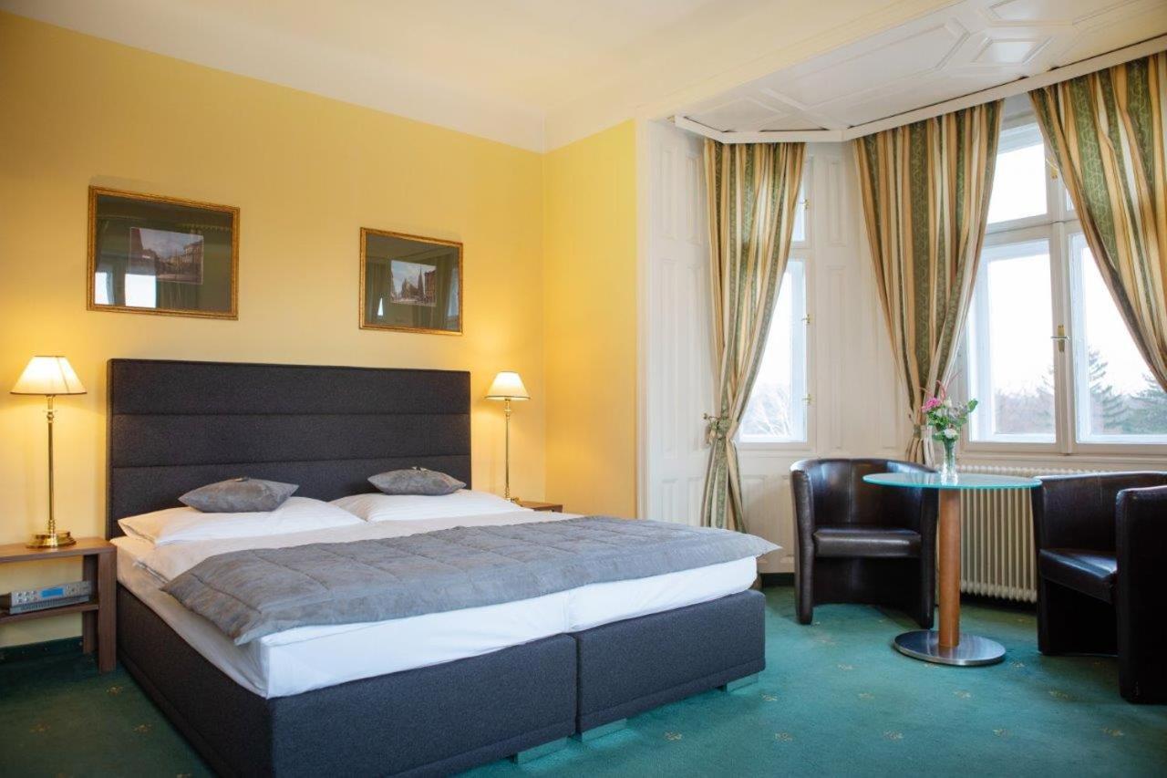 Hotel Bergwirt Schoenbrunn Wina Bagian luar foto